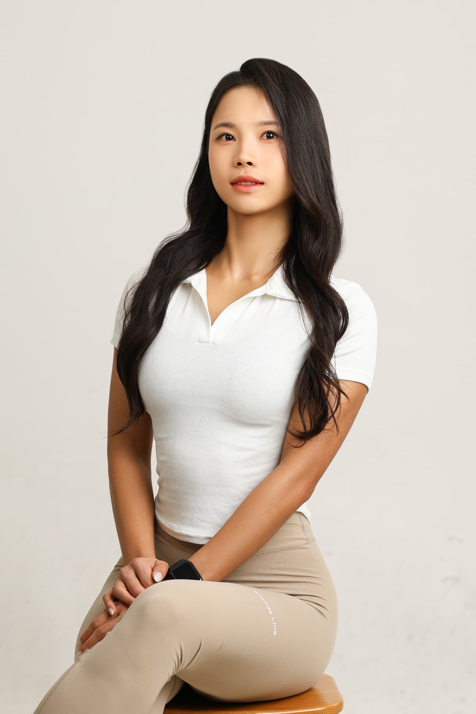 안윤서 인물 사진